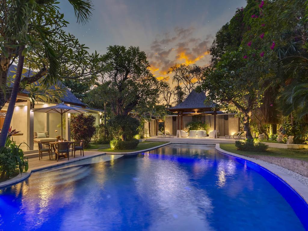 Lataliana Villas Семиньяк Экстерьер фото