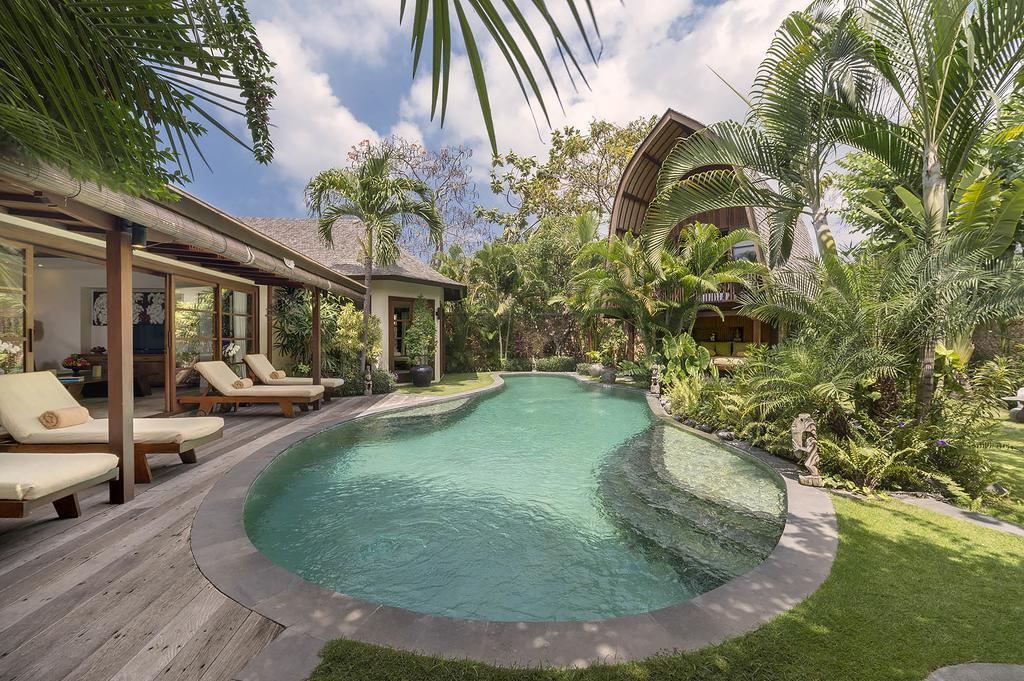 Lataliana Villas Семиньяк Экстерьер фото